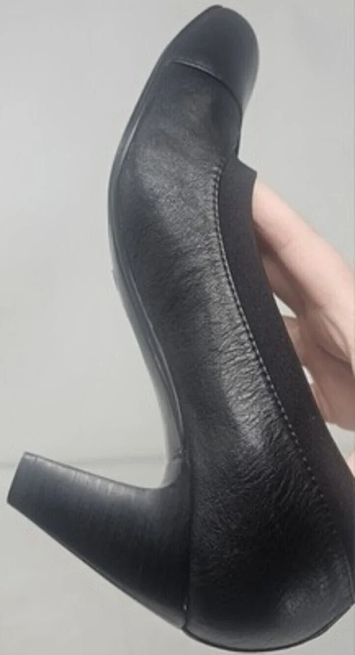 Sofft Black Leather Pumps Stacked Heel Elastic Goring Style #1072301 Sz 8.5W